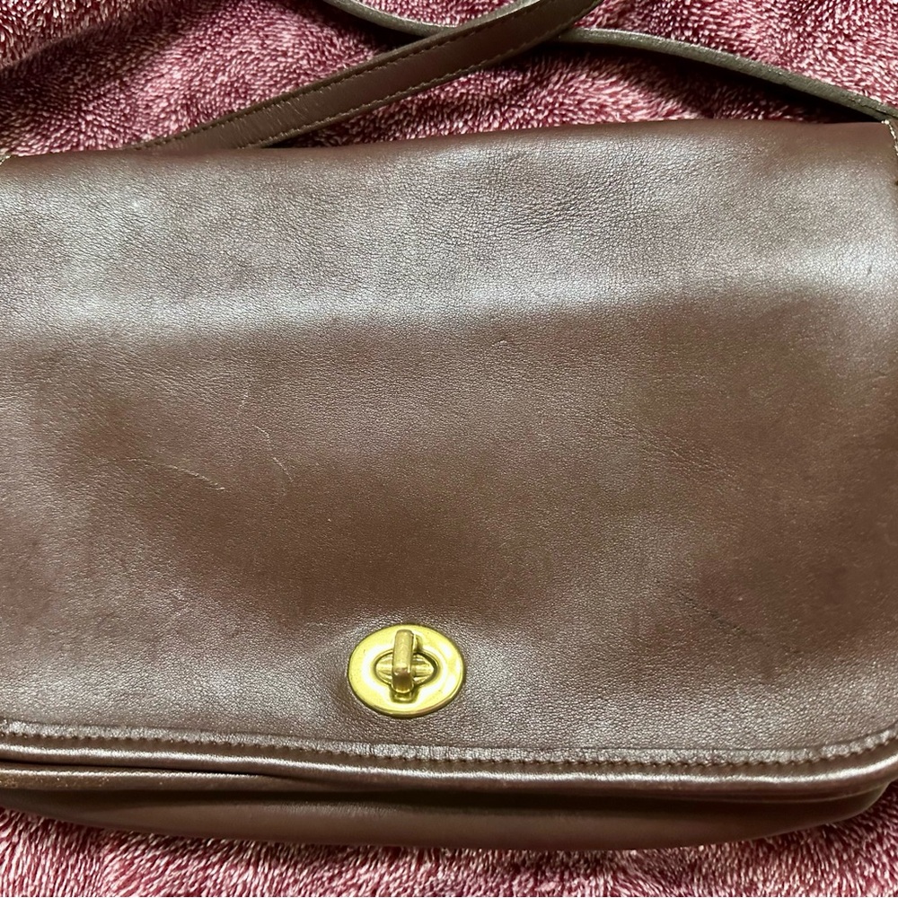 Coach Brown Leather Crossbody Satchel with Gold-Tone Hardware - Picture 2 of 9